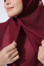 [HIP 05] Hayla Instant Plain